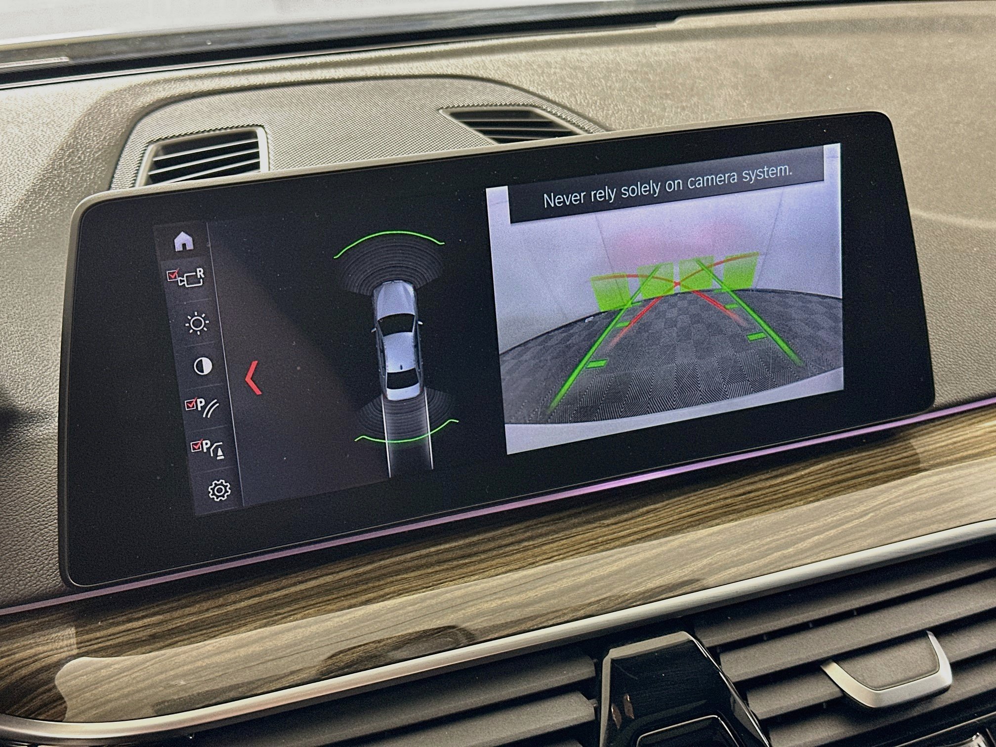 Used 2018 BMW 530i RWD image 22