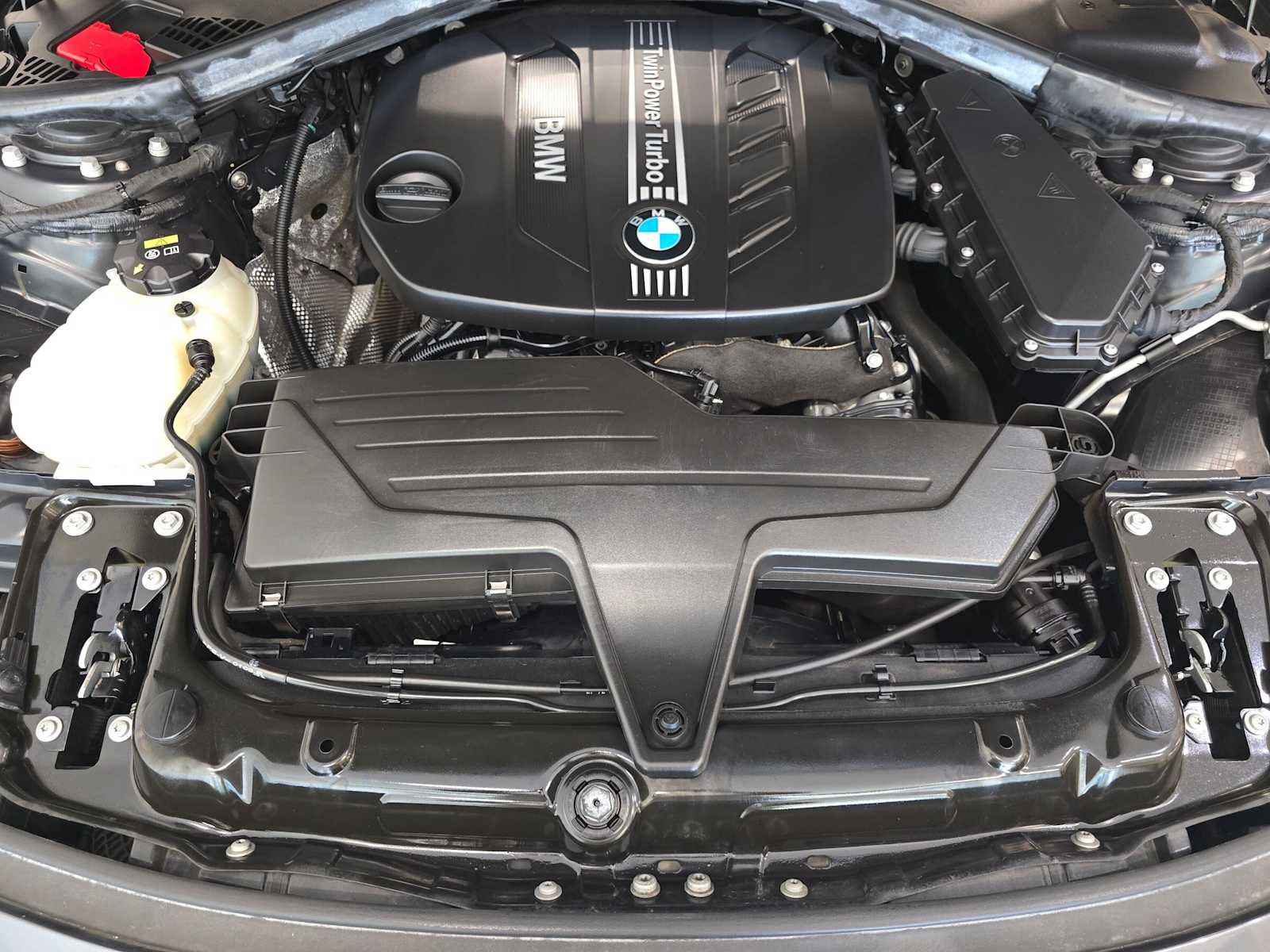 Used 2015 BMW 328d Sedan RWD image 9