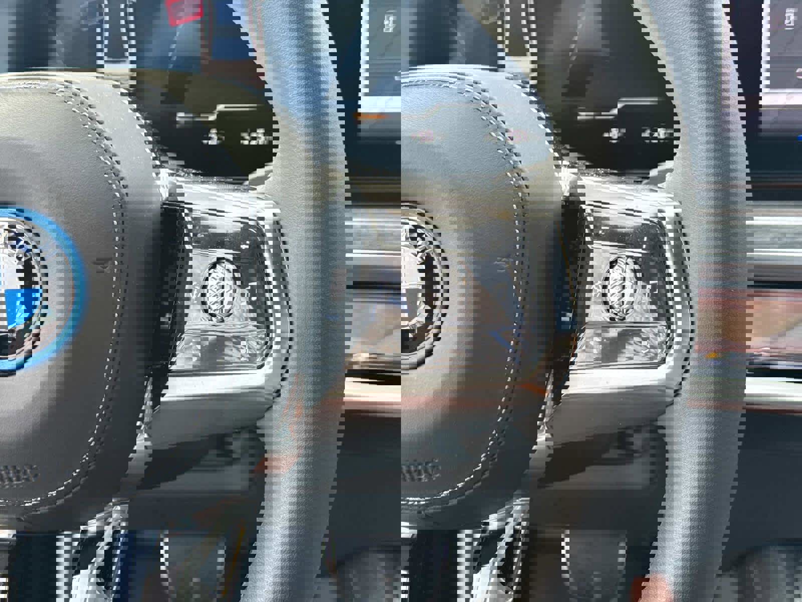 Used 2023 BMW i7 xDrive60 image 23