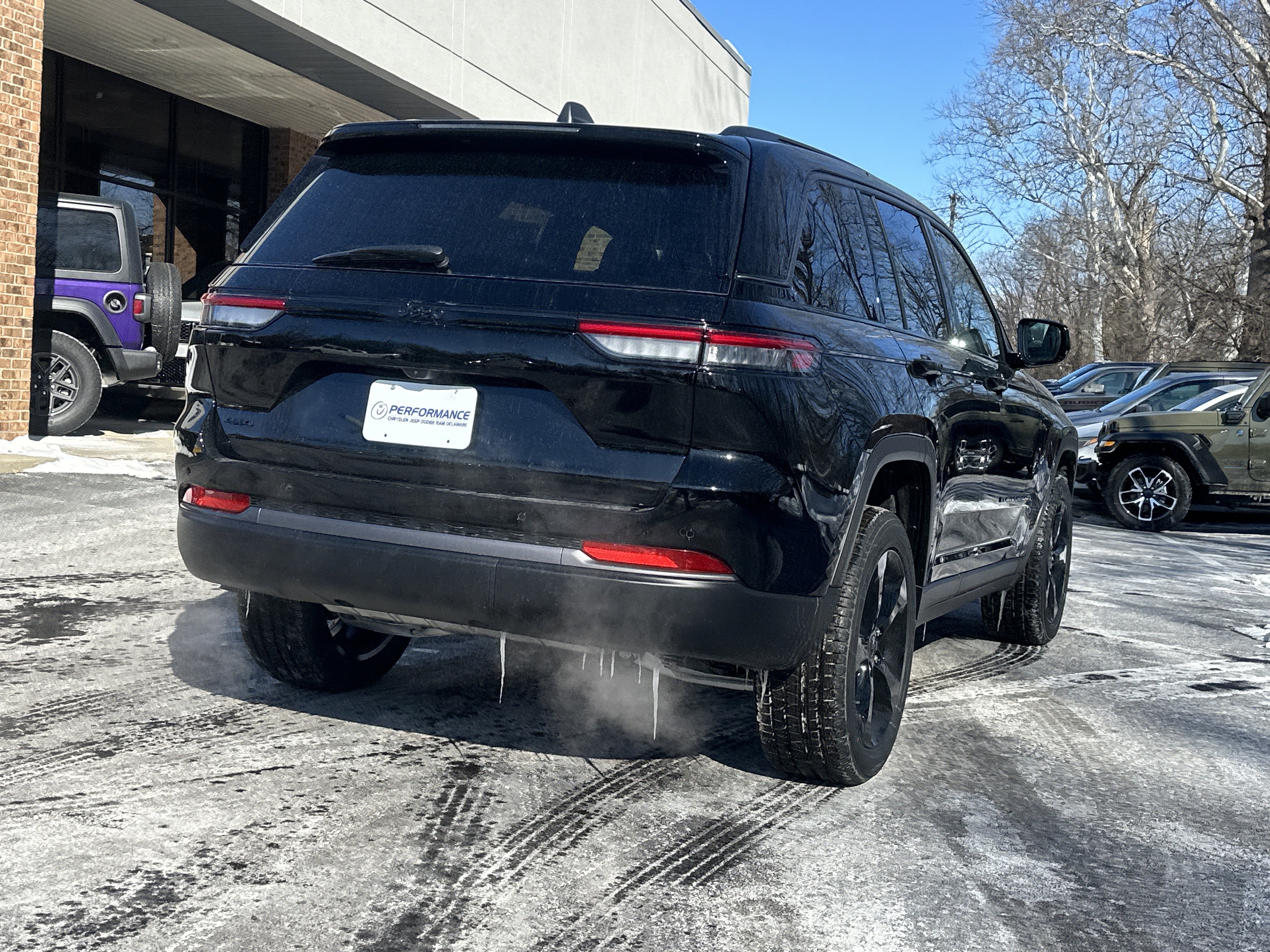 New 2026 Jeep Grand Cherokee Limited w/ Limited Altitude Package image 17