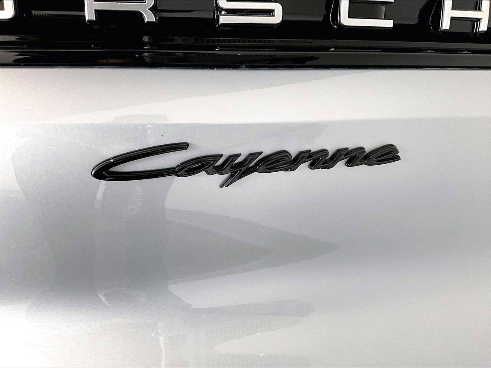 New 2026 Porsche Cayenne E-Hybrid AWD/4WD image 32