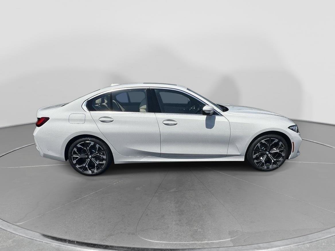 New 2026 BMW 330i Sedan w/ Premium Package RWD image 4