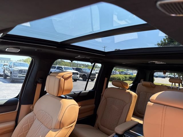 New 2026 Jeep Grand Wagoneer Summit AWD/4WD image 24
