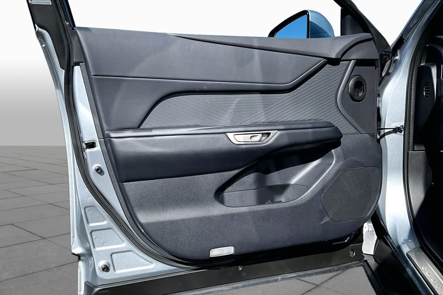New 2026 Lexus ES 350h w/ Convenience Package FWD image 16