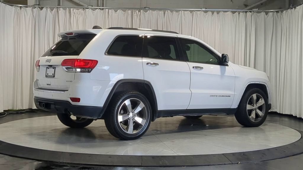 Used 2015 Jeep Grand Cherokee Limited AWD/4WD image 11