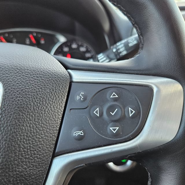 Used 2024 GMC Terrain SLT AWD/4WD image 27
