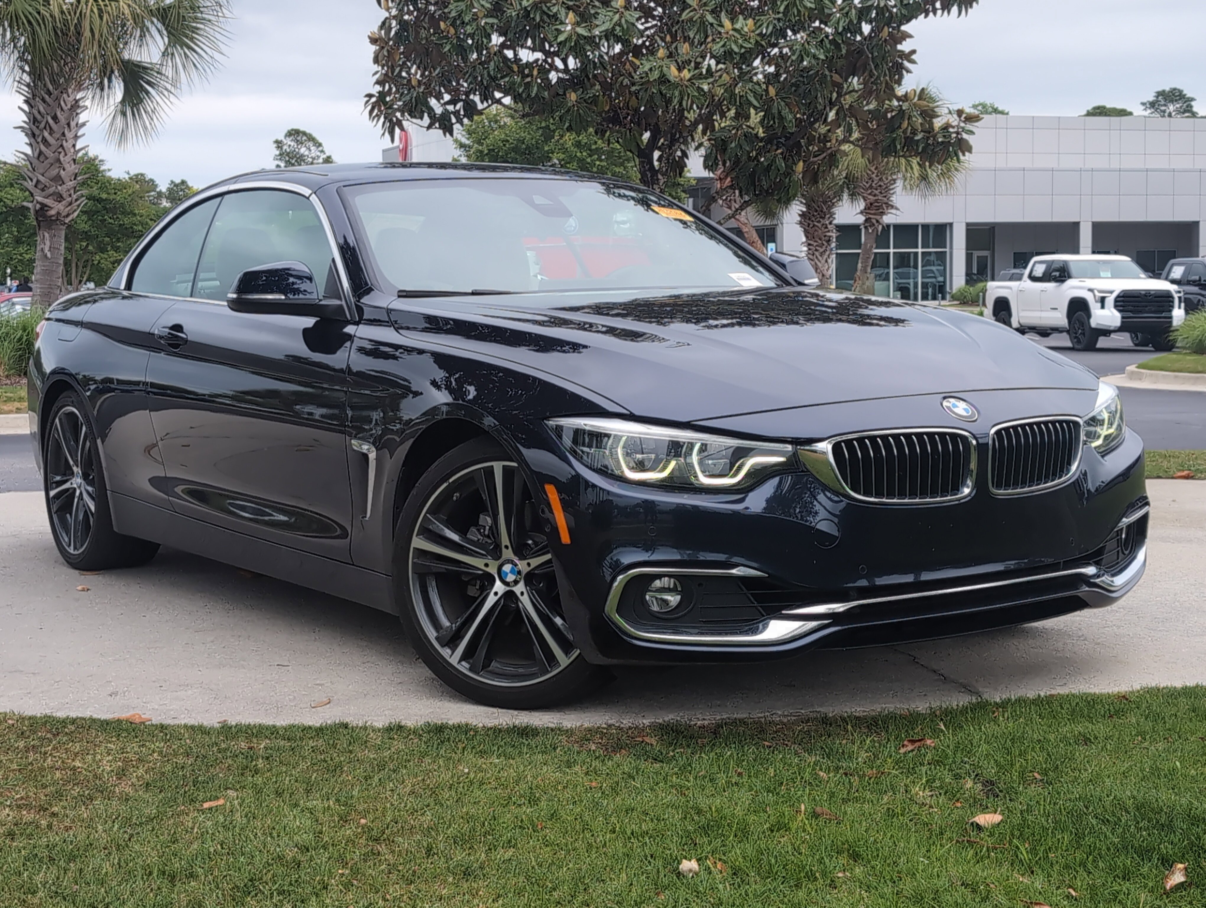 Used 2019 BMW 430i Convertible w/ Executive Package RWD image 2