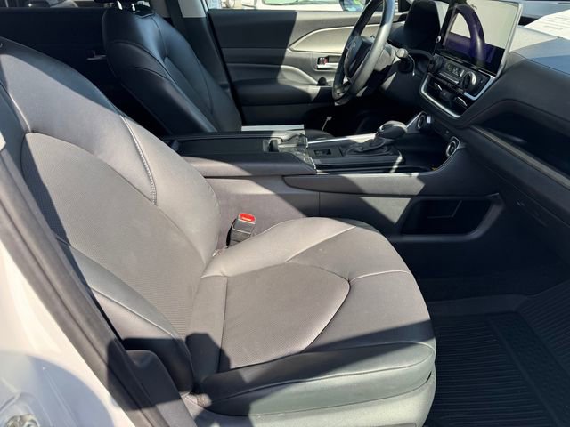 Used 2024 Toyota Grand Highlander FWD image 7