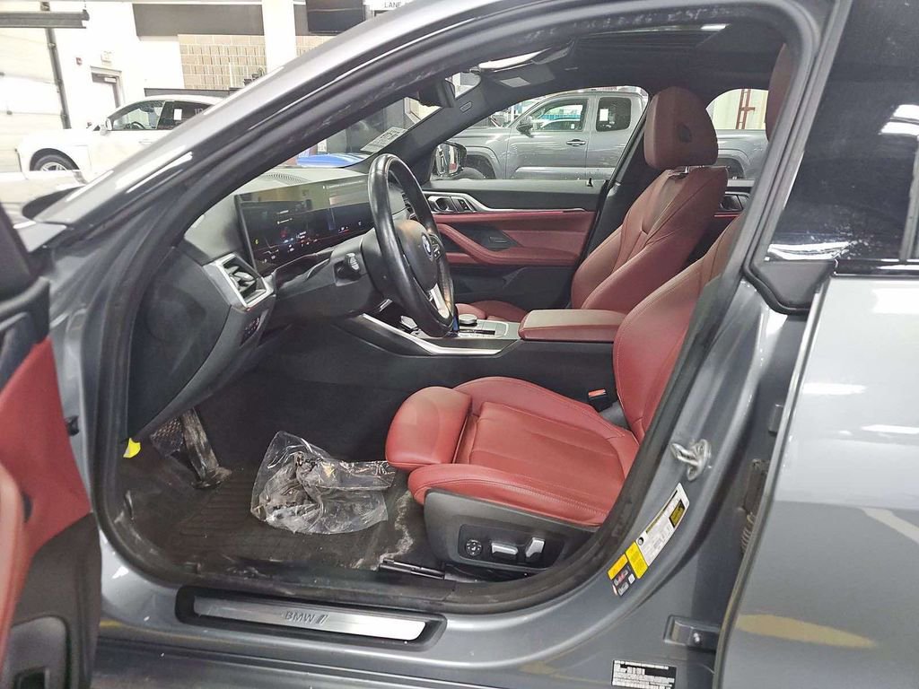 Used 2023 BMW i4 eDrive35 w/ Premium Package image 10