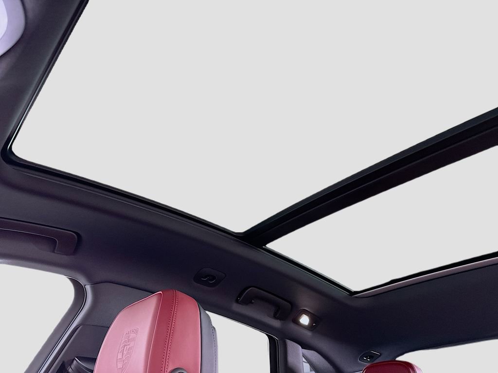 New 2025 Porsche Macan image 14