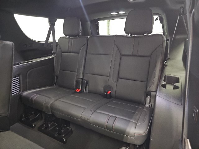 Used 2024 Chevrolet Suburban RST w/ Luxury Package AWD/4WD image 37