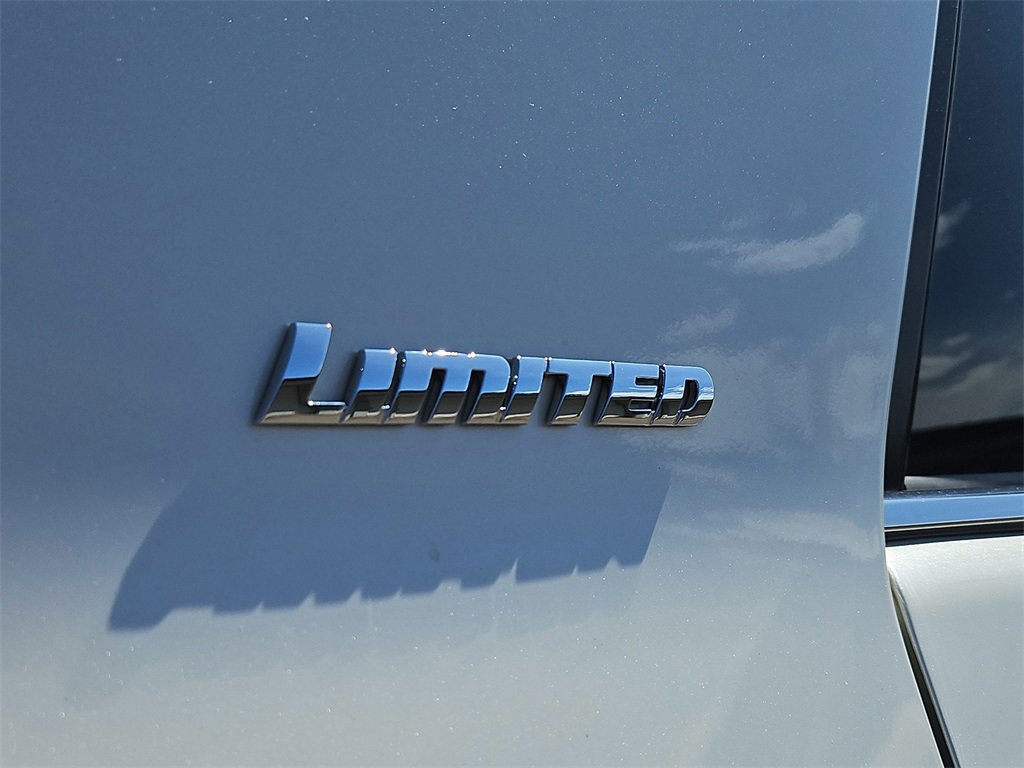Used 2023 Toyota 4Runner Limited image 12