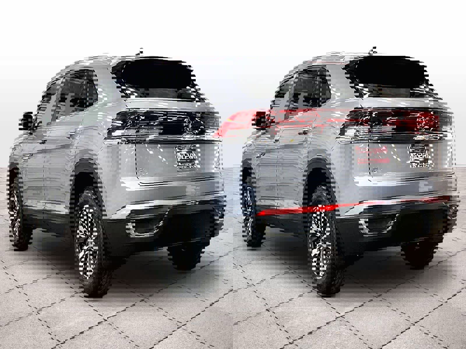 New 2026 Volkswagen Atlas Cross Sport SE image 3
