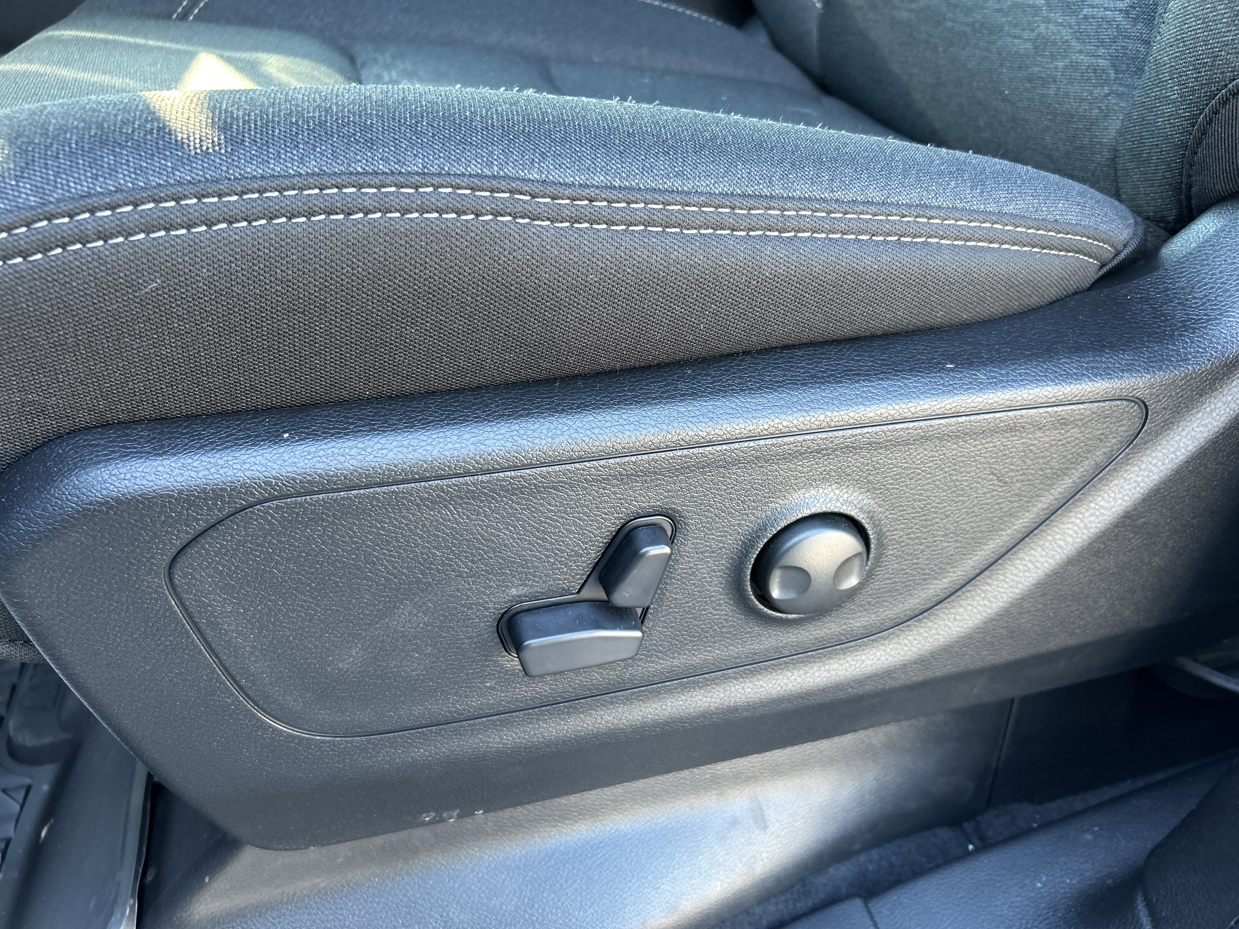 New 2026 RAM 1500 Big Horn w/ Night Edition image 13