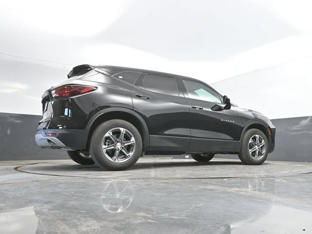 Used 2025 Chevrolet Blazer LT FWD image 47