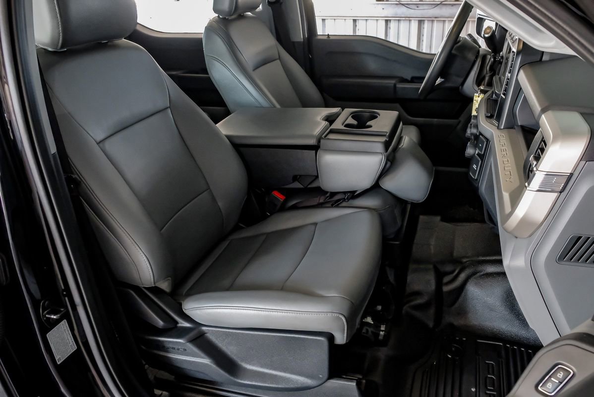 Used 2023 Ford F350 XL w/ XL Chrome Package image 32