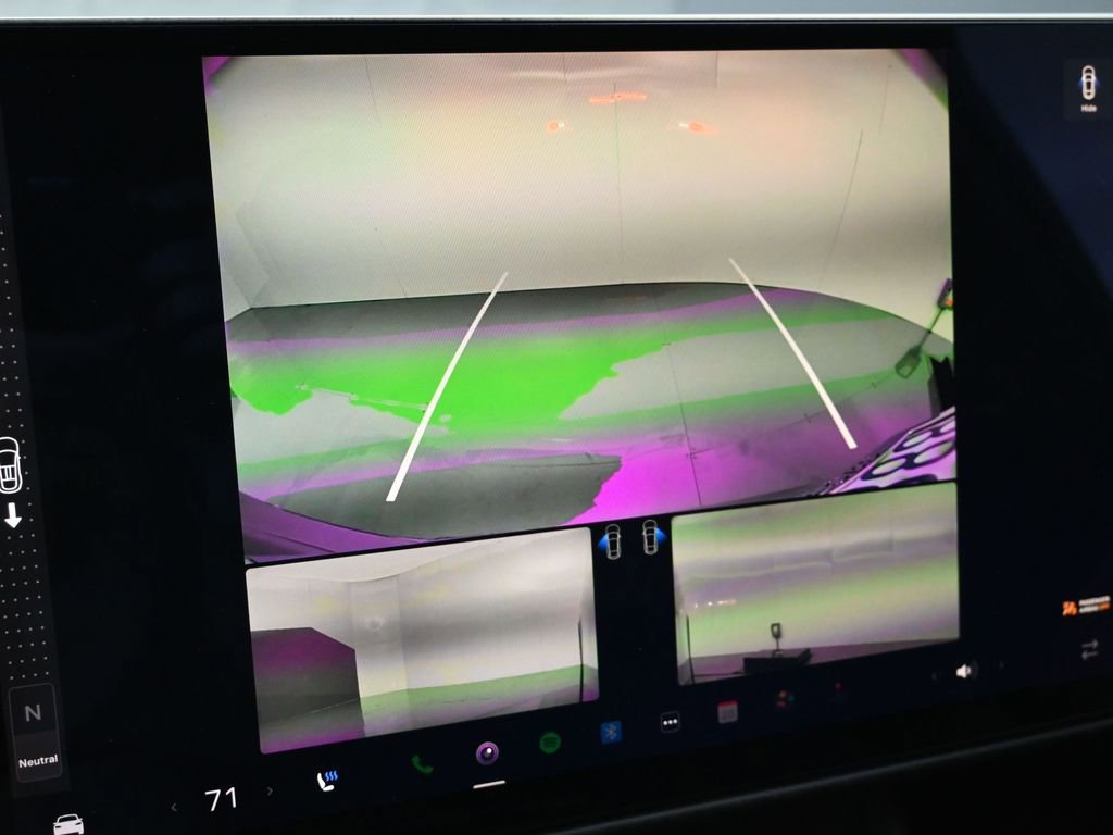 Used 2023 Tesla Model X image 13