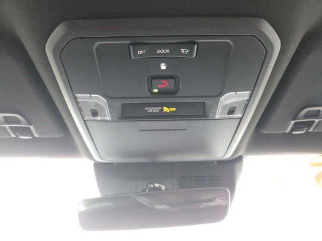 Used 2025 Toyota Tacoma SR5 image 20