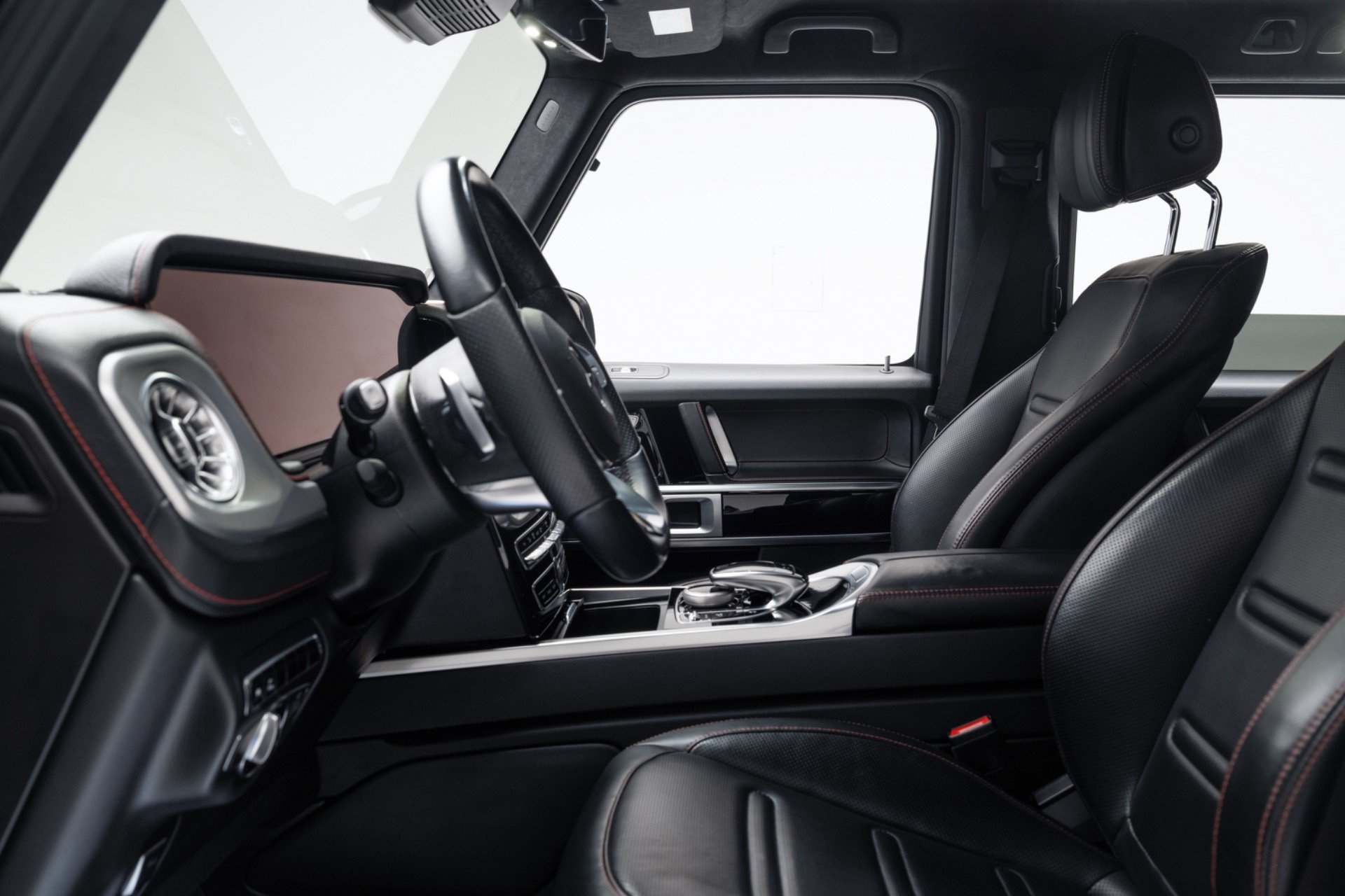 Used 2022 Mercedes-Benz G 550 image 11