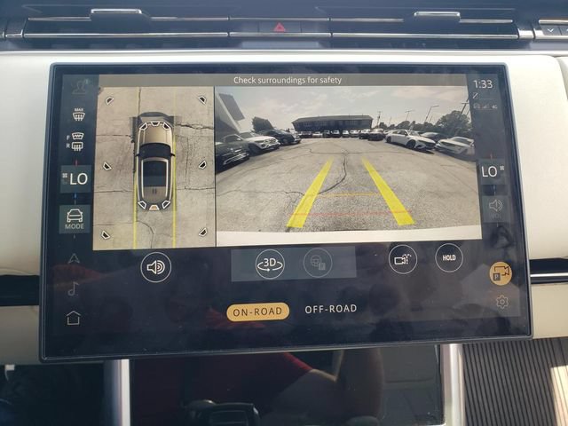 Used 2025 Land Rover Range Rover SE AWD/4WD image 25