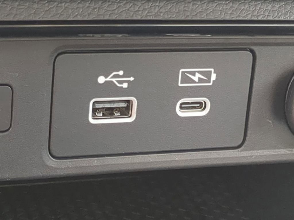 Used 2023 Honda CR-V EX image 22