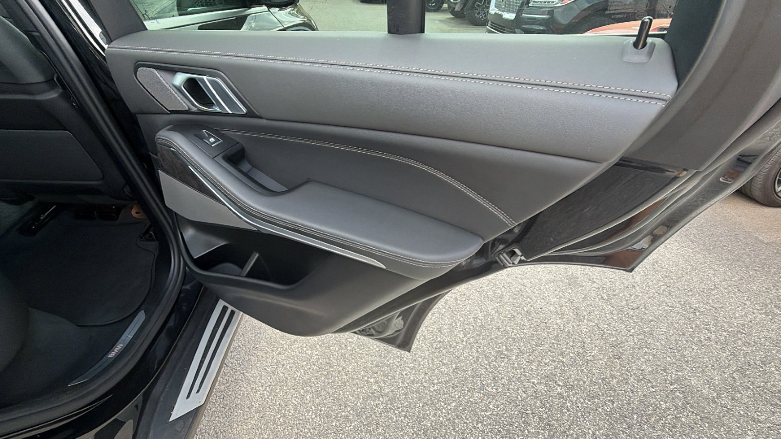 Used 2024 BMW X5 xDrive40i AWD/4WD image 21