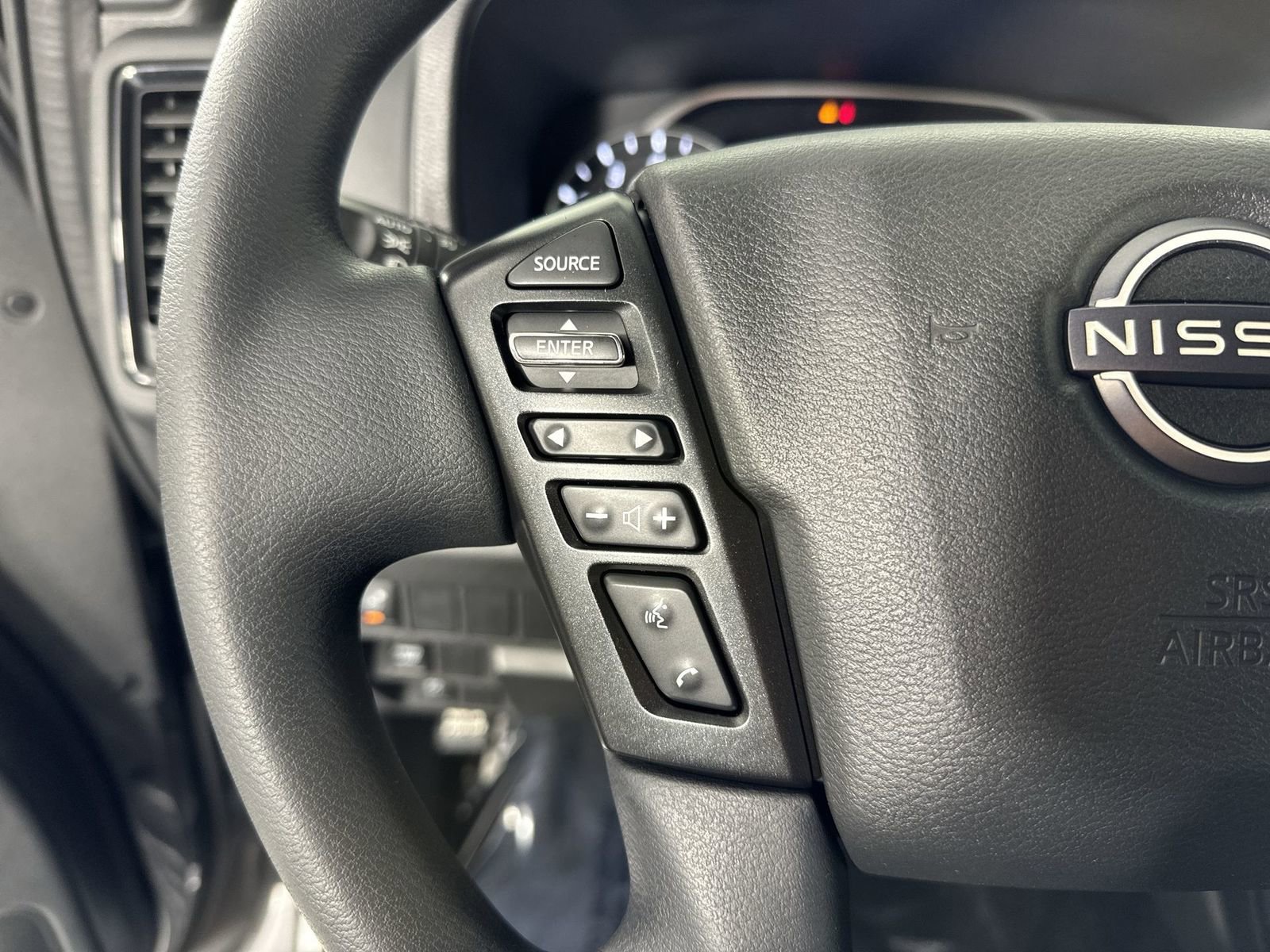 Certified 2023 Nissan Frontier SV w/ Midnight Edition Package image 14