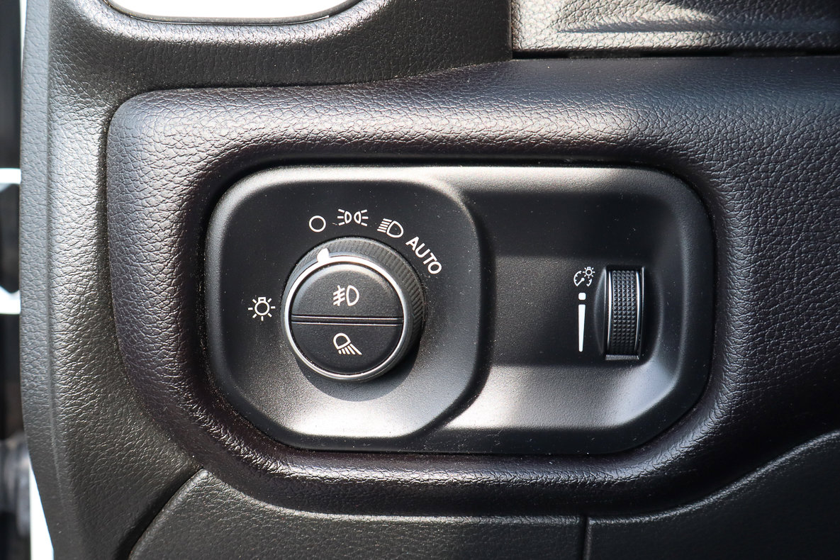 Used 2023 RAM 3500 Big Horn w/ Level 1 Equipment Group image 20