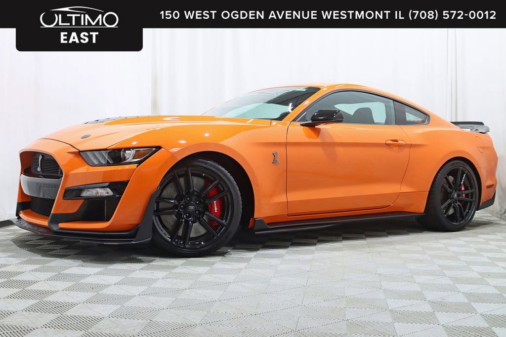 Used 2020 Ford Mustang Shelby GT500 w/ Technology Package RWD image 1