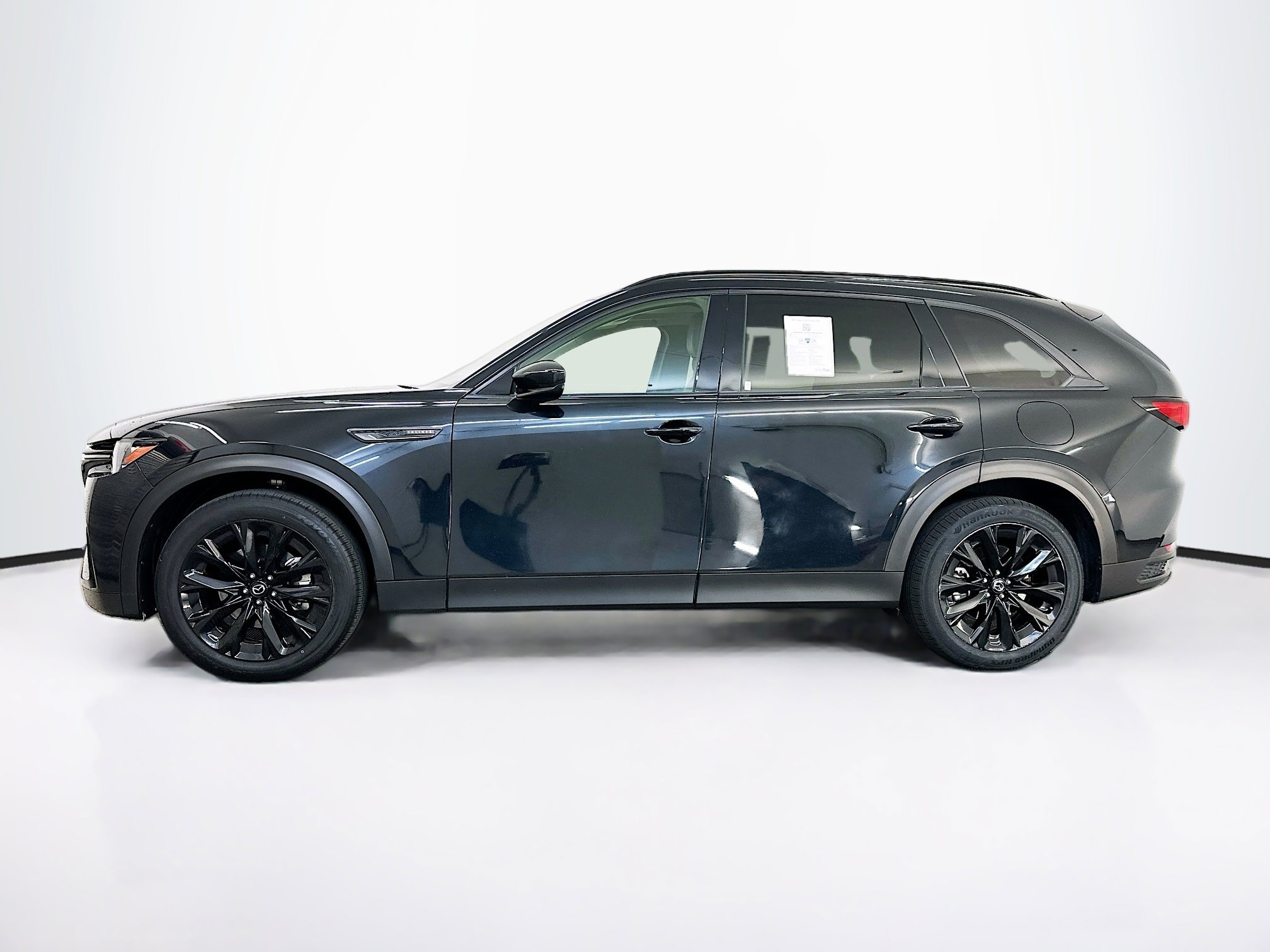 Used 2025 MAZDA CX-90 3.3 Turbo w/ Premium Sport Pkg image 4