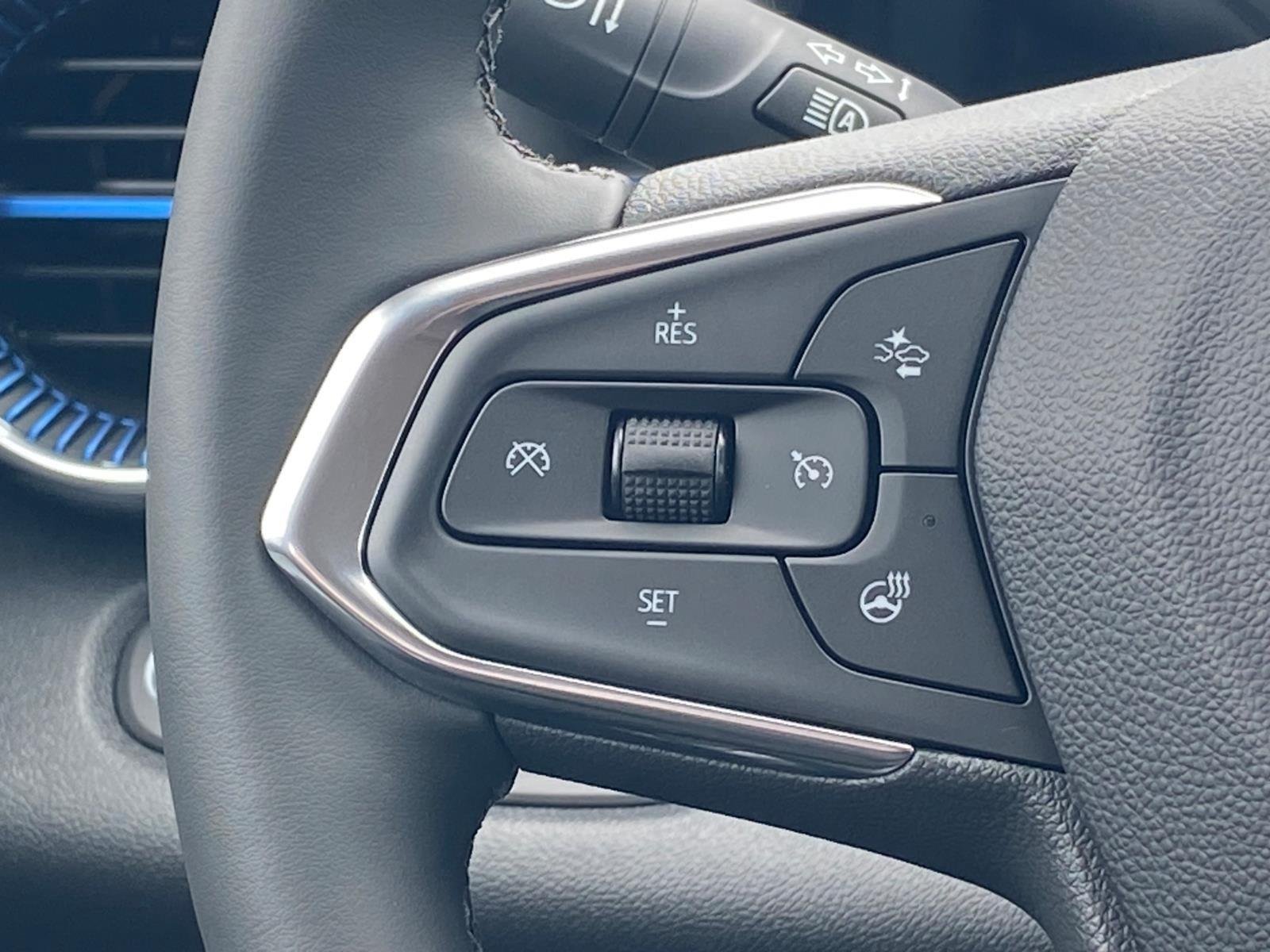 New 2026 Chevrolet Trax LT w/ Driver Confidence Package FWD image 8