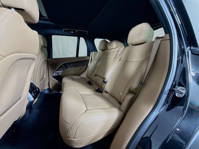 New 2026 Land Rover Range Rover SE AWD/4WD image 24
