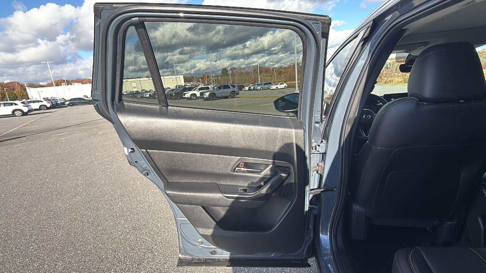 Certified 2023 MAZDA CX-50 AWD 2.5 S w/ Premium Plus Pkg image 22