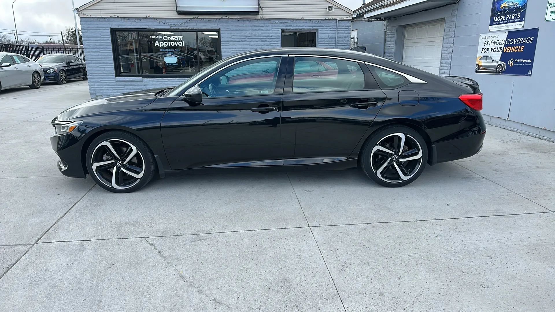 Used 2021 Honda Accord Sport image 8