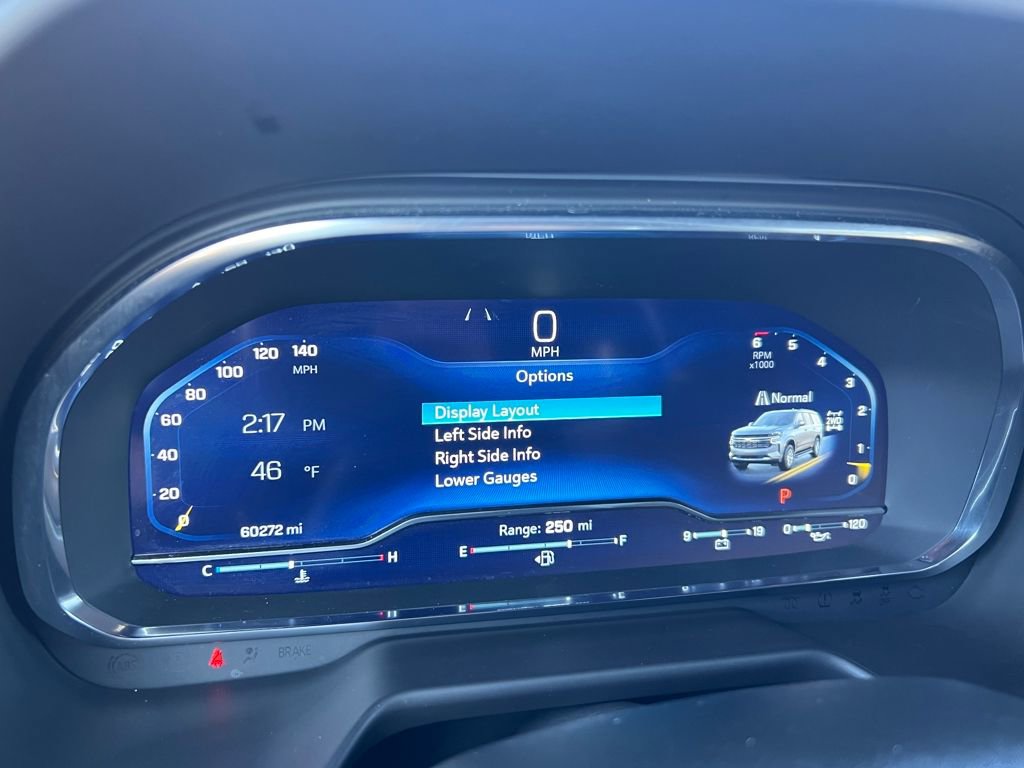 Used 2024 Chevrolet Suburban LT image 26