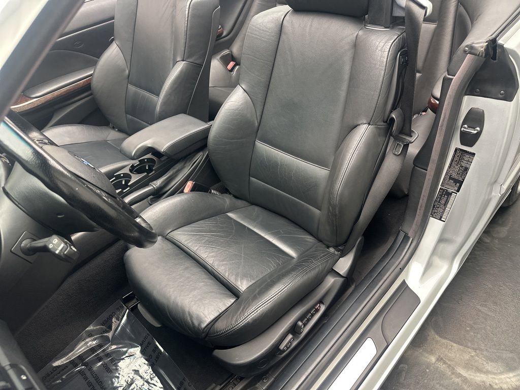 Used 2002 BMW 325Ci Convertible image 11