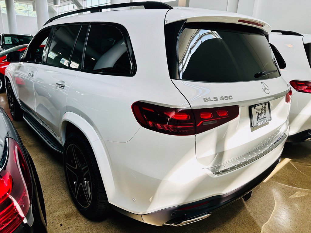 New 2026 Mercedes-Benz GLS 450 4MATIC image 11