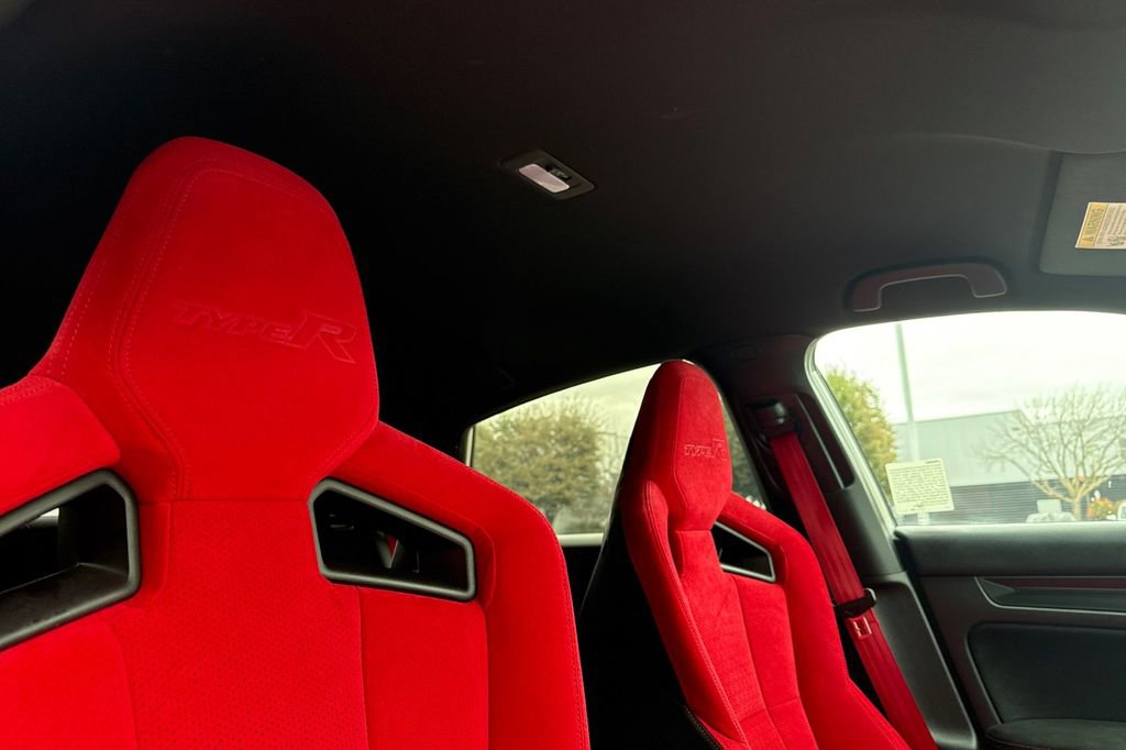 Certified 2025 Honda Civic Type R image 17