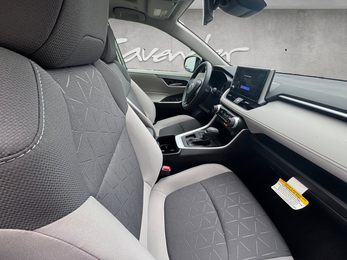 Used 2023 Toyota RAV4 XLE w/ Convenience Package FWD image 29