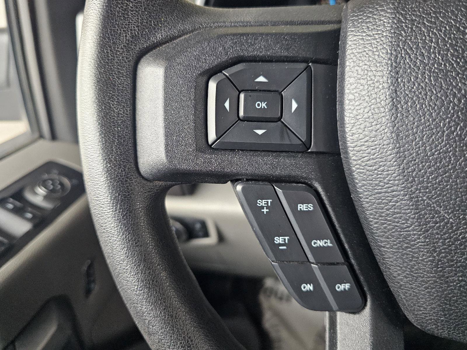 Used 2015 Ford F150 XLT image 22