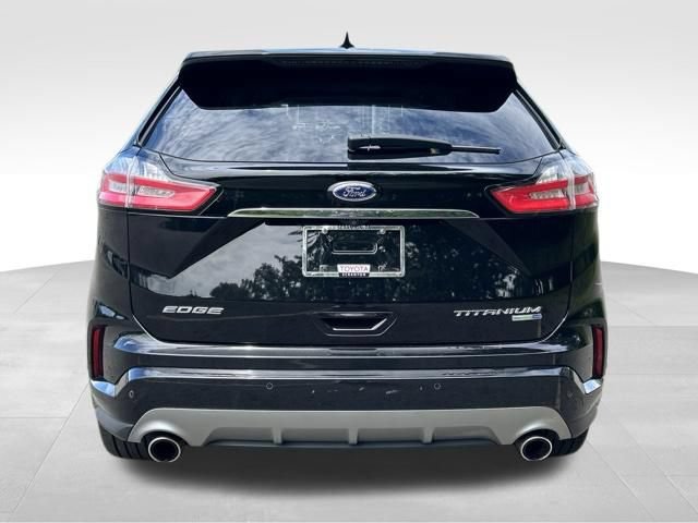 Used 2019 Ford Edge Titanium w/ Equipment Group 301A AWD/4WD image 4