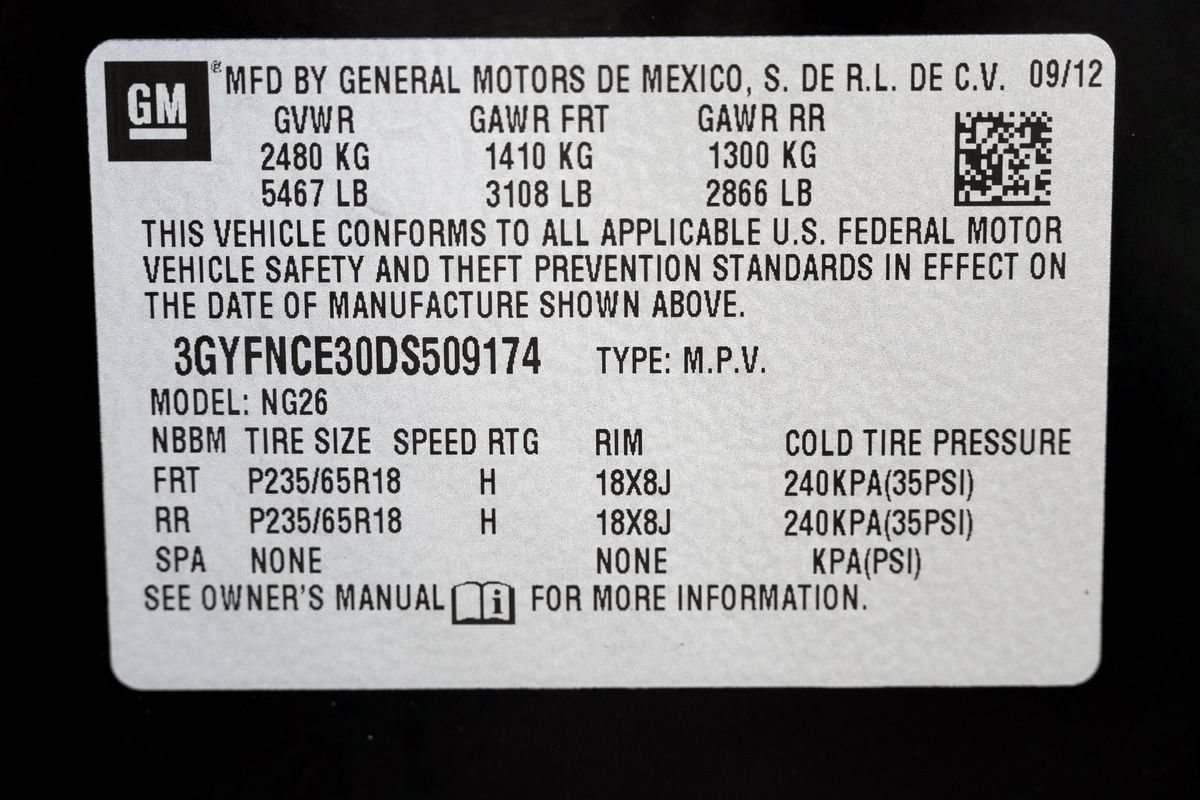 Used 2013 Cadillac SRX Luxury w/ Driver Awareness Package FWD image 42