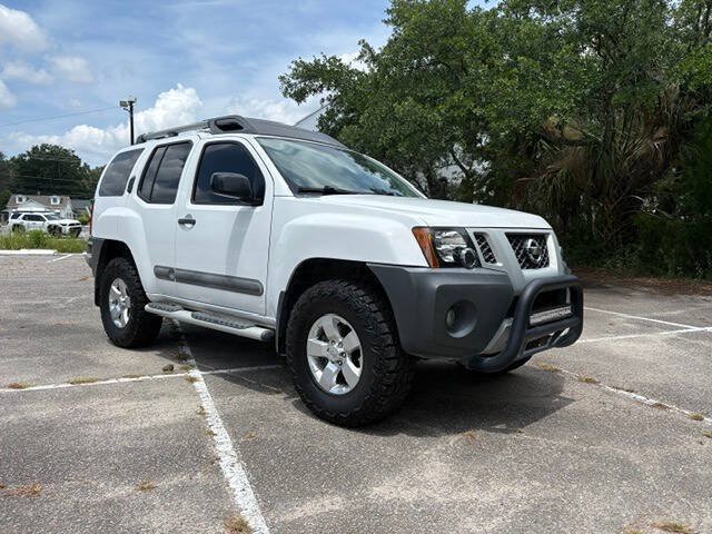 Used 2011 Nissan Xterra S w/ 4X4 Value Package image 2