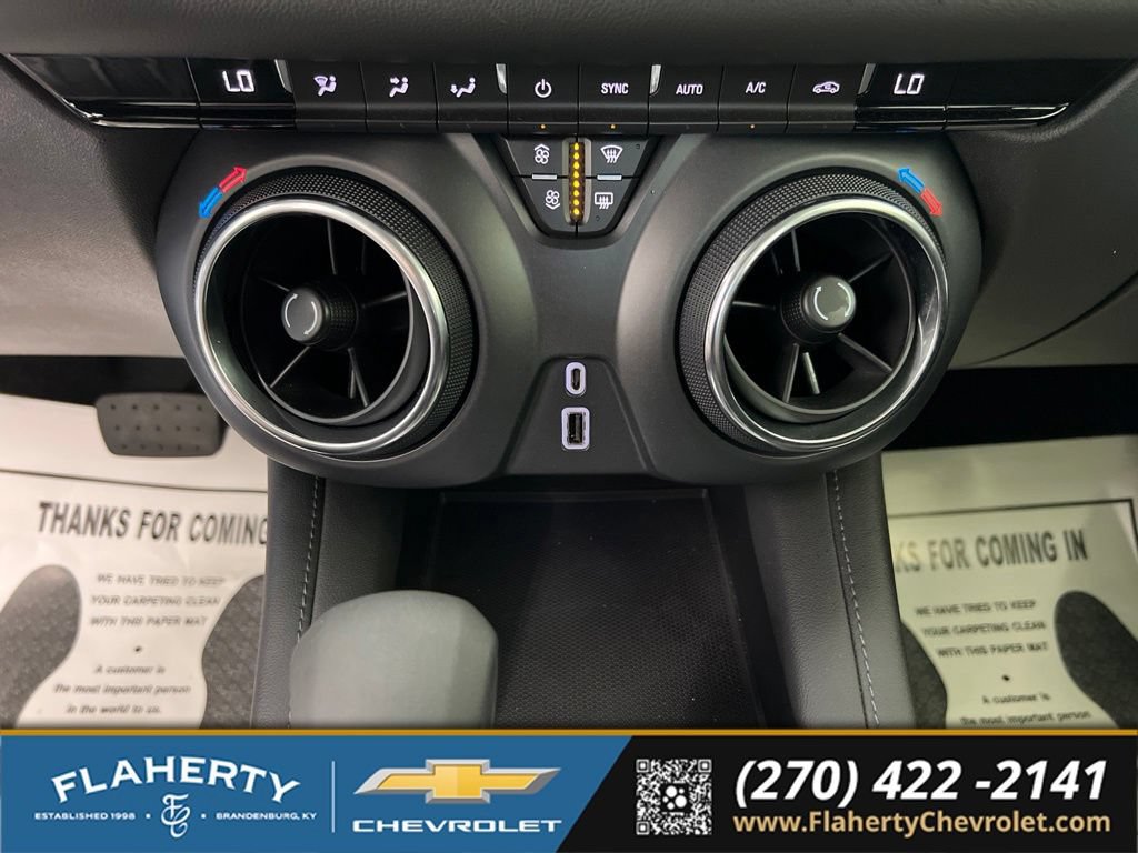 Used 2022 Chevrolet Blazer LT FWD image 29