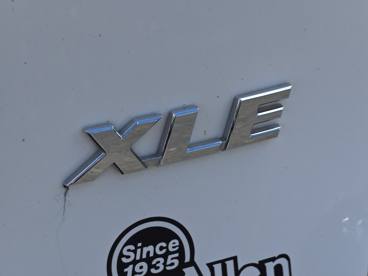 Used 2024 Toyota RAV4 XLE FWD image 12