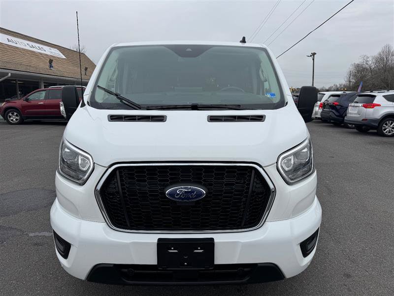 Used 2023 Ford Transit 350 XLT image 19