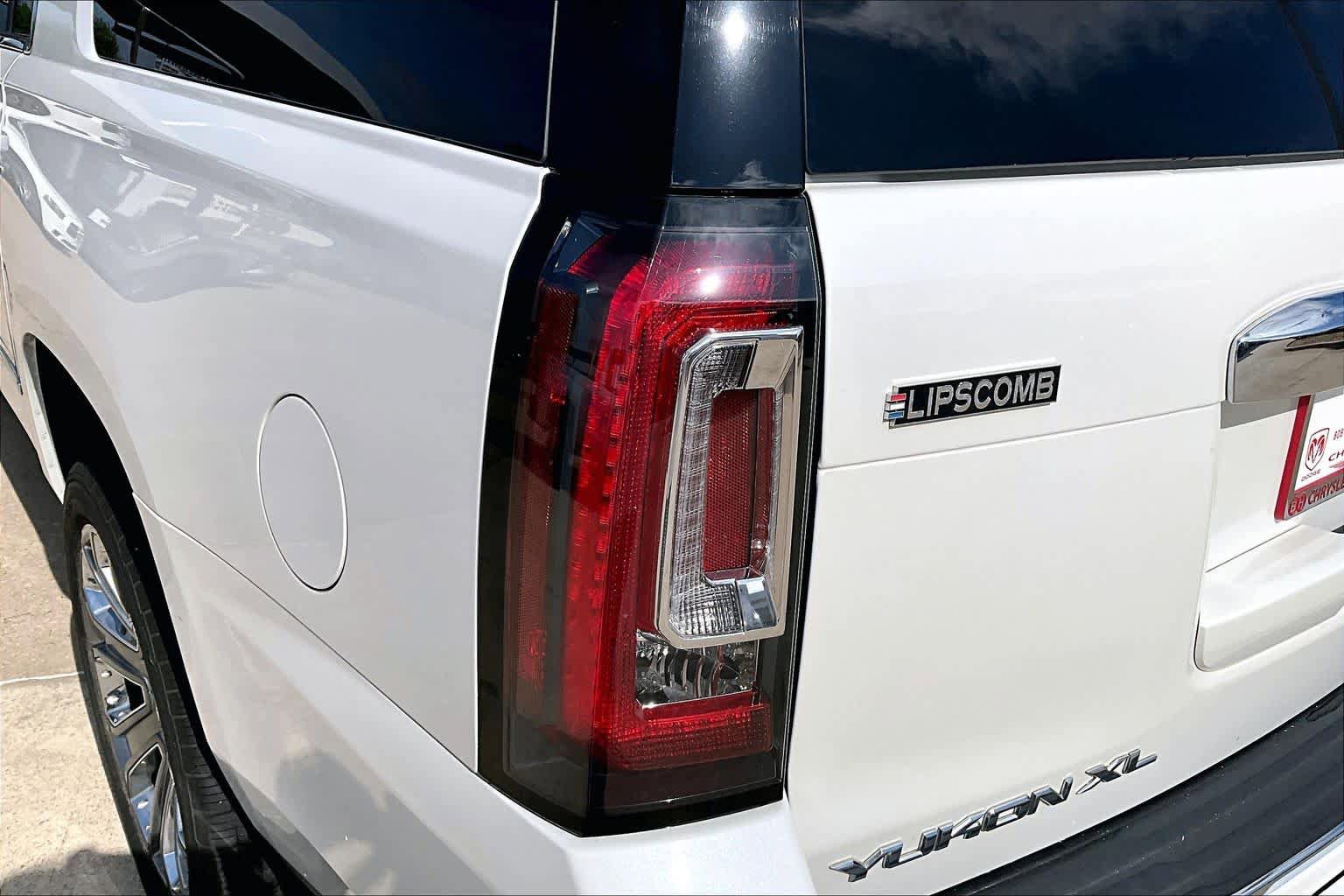 Used 2017 GMC Yukon XL Denali w/ Open Road Package image 29