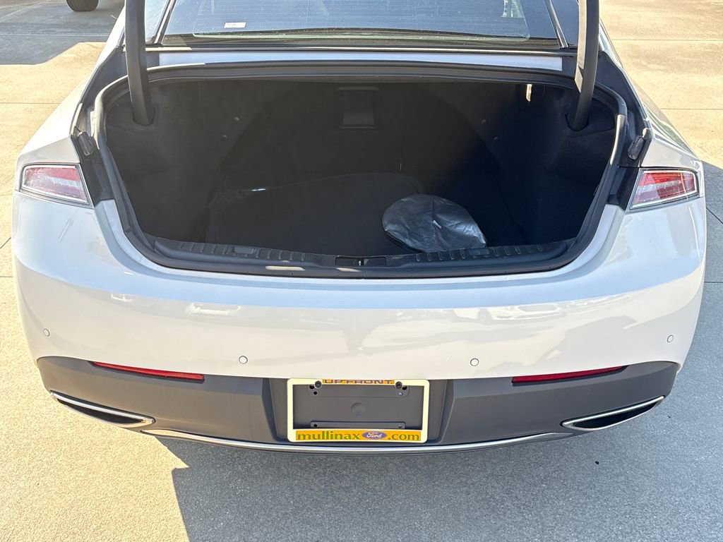 Used 2018 Lincoln MKZ Black Label w/ Technology Package image 32