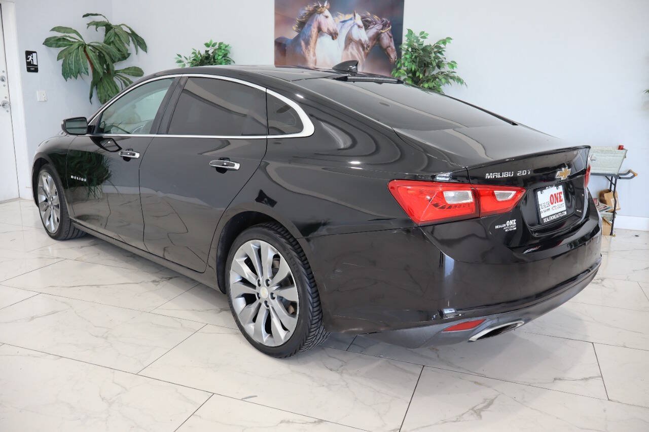 Used 2018 Chevrolet Malibu Premier w/ Premier Sun and Wheel Package FWD image 5