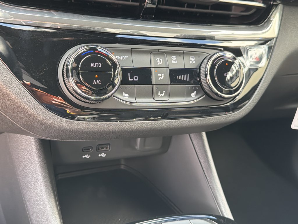 New 2026 Buick Envista Sport Touring w/ Convenience I Package FWD image 26